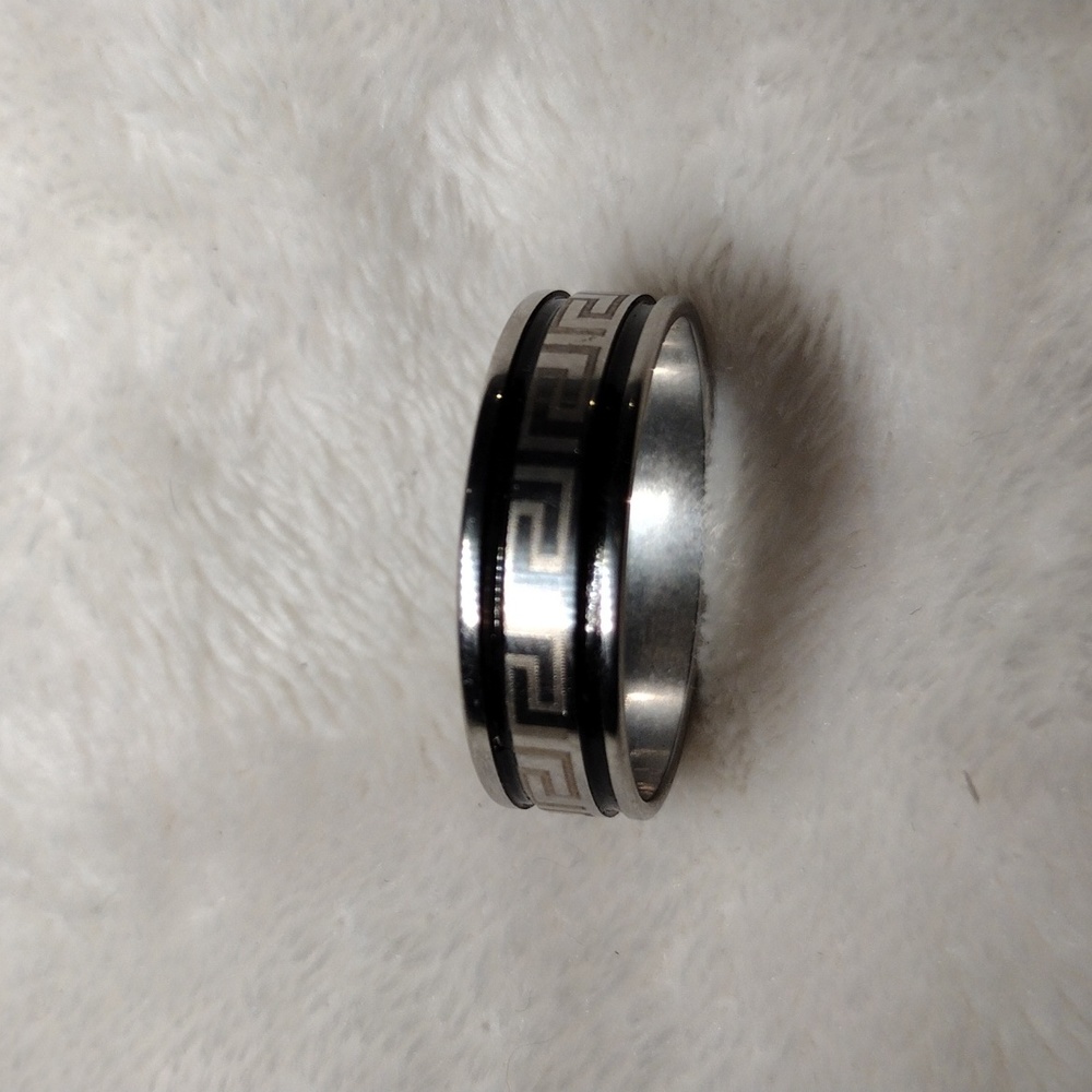 Size 12, Men's, Metal Alloy ring